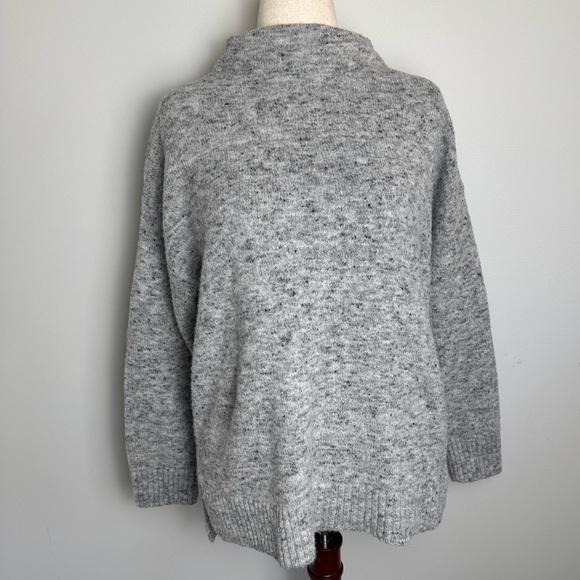 Well Worn brand Sweater - Picture 1 of 5